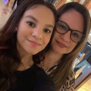 Meet your Posher, Wendy